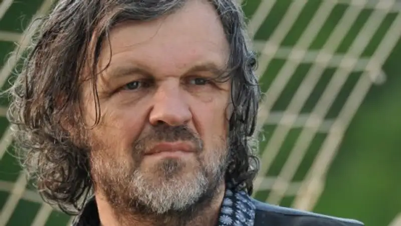 Кинорежиссер Эмир Кустурица попал в автомобильную аварию