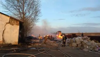 пресс-служба КЧС МВД РК, фото - Новости Zakon.kz от 20.05.2018 23:17