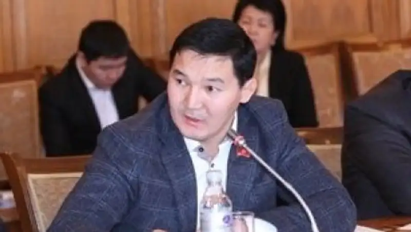В МВД РК прокомментировали сообщение о двойном гражданстве кыргызского парламентария