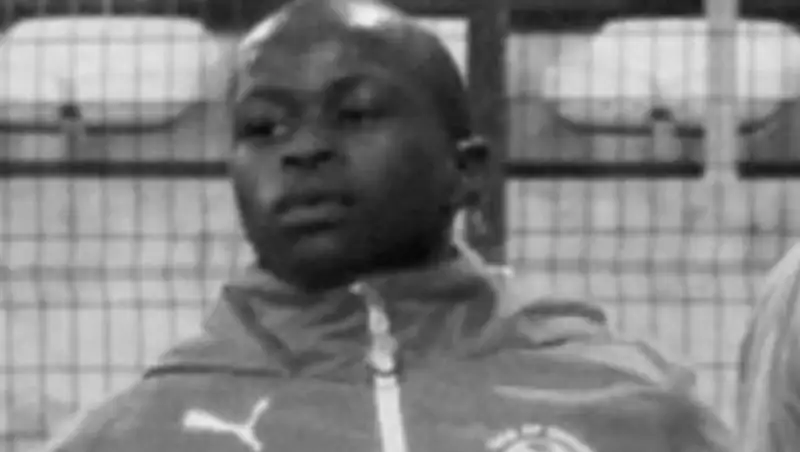 Молния убила футболиста во время матча