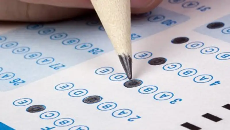 Британские ученые нашли причину снижения IQ человечества