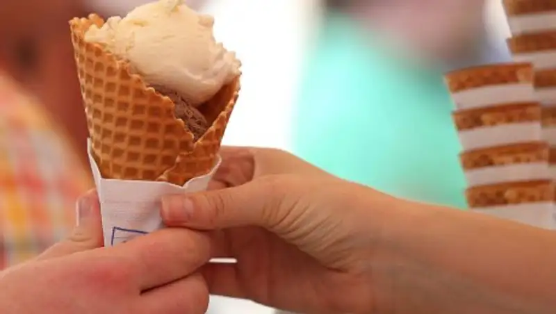 В Шымкенте дети отравились мороженым