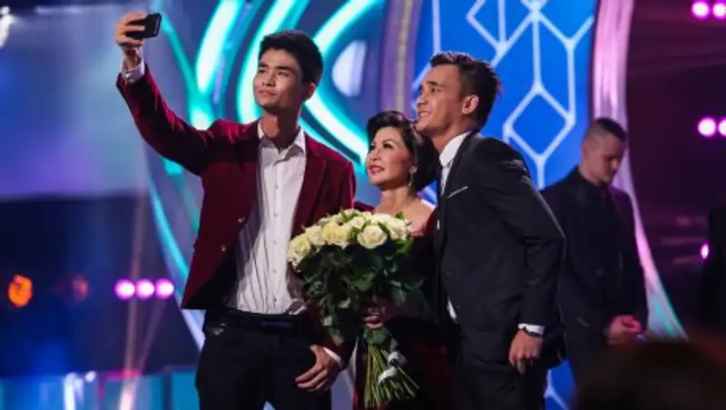 Роза Рымбаева выступит с двумя сыновьями на площадке популярного музыкального шоу