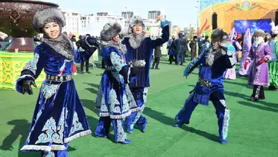 празднование, фото - Новости Zakon.kz от 16.03.2022 19:14