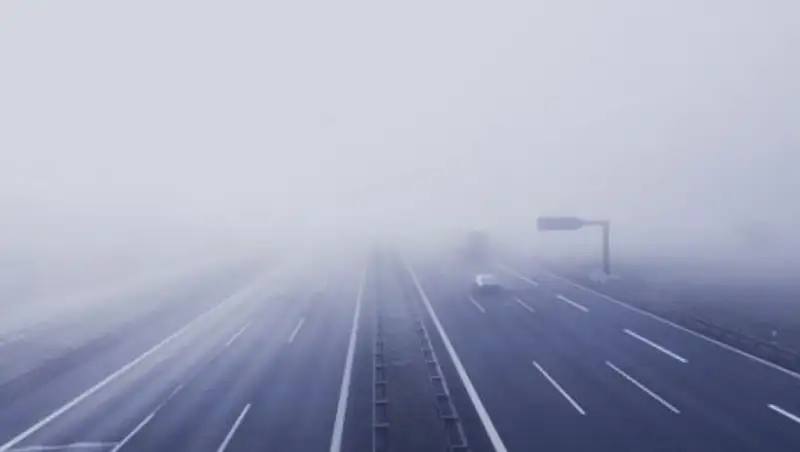 На трассе Астана - Бурабай в ДТП с патрульной машиной погиб человек