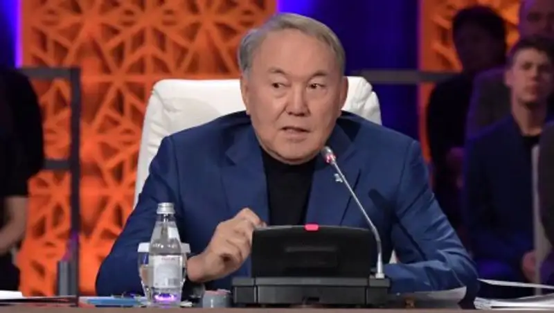 Назарбаев обратился к казахстанцам