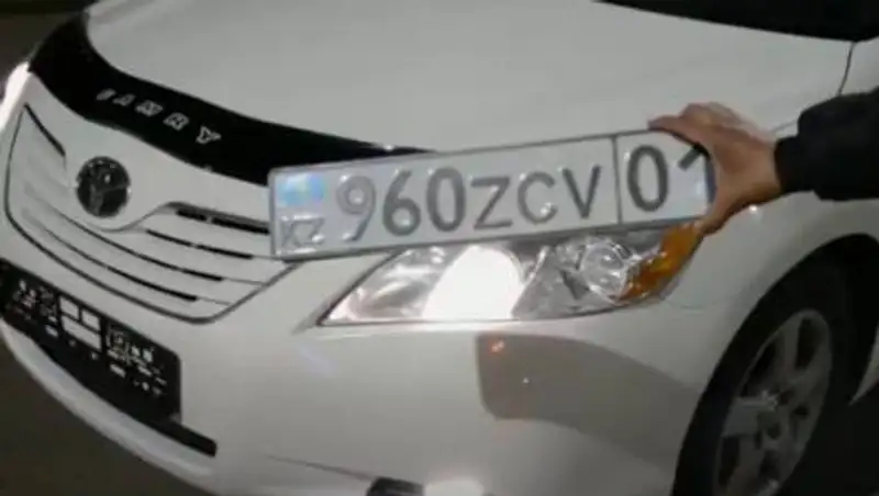 Автомобиль с подложными номерами разъезжал по Нур-Султану