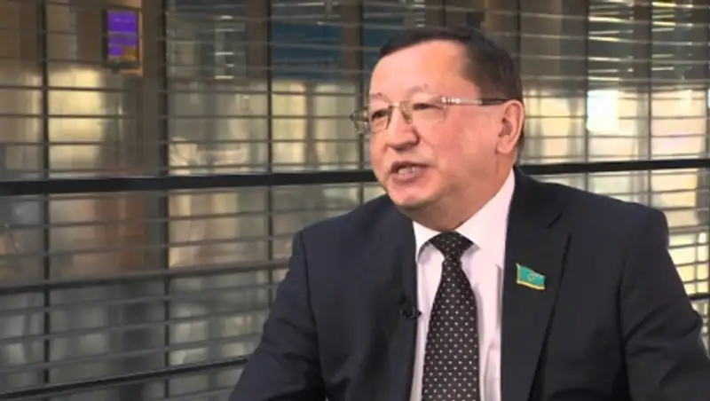 Депутаты проведут вдвое меньше встреч с избирателями в этом году