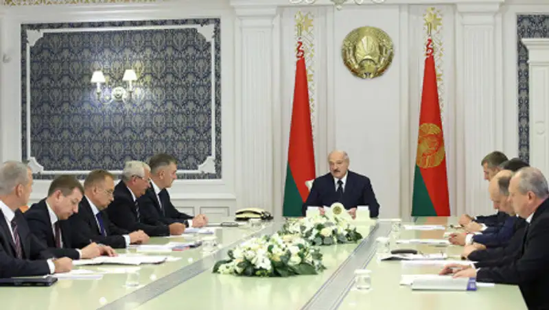 Лукашенко заявил о дипломатической бойне в отношении Беларуси