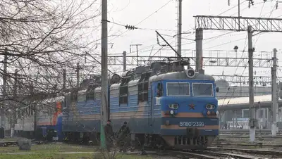 ЧП на железной дороге, фото - Новости Zakon.kz от 27.12.2021 20:21