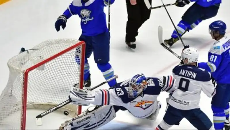 "Барыс" уступил "Металлургу"