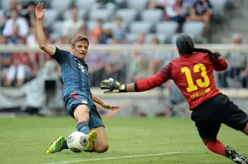 «Бавария» победила «Барселону» (фото) «Бавария» победила «Барселону» (фото), фото - Новости Zakon.kz от 25.07.2013 14:43