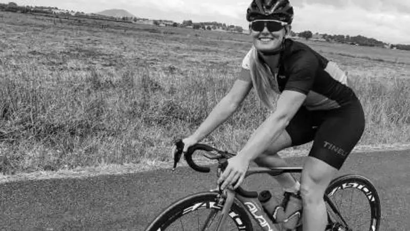 Умерла участница чемпионата мира среди юниоров в Нур-Султане велогонщица Оливия Подмор