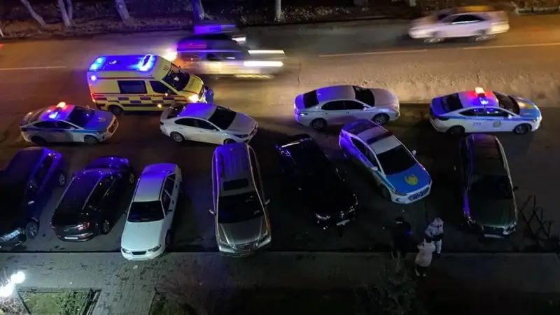 В Алматы муж зарезал жену