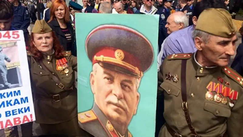 Портрет Сталина разгневал киевлян