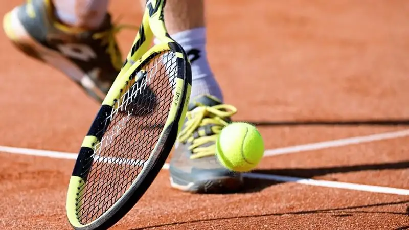 На теннисном турнире в Бразилии у болельщицы начались роды