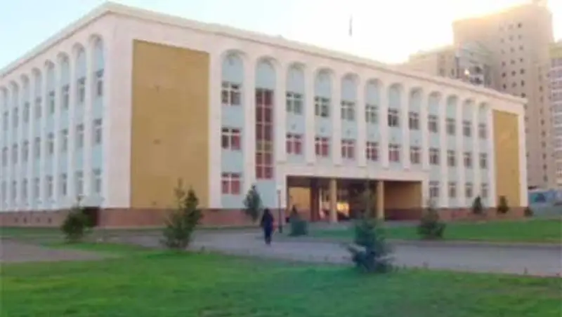 Директор школы-лицея, где подросток убил одноклассника ручкой, рассказала подробности