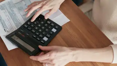 Уплата налогов, что грозит за просрочку, фото - Новости Zakon.kz от 17.03.2022 14:51