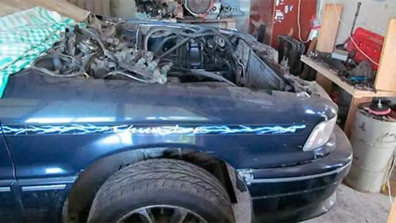 В Алматы мошенник под видом покупки Мицубиси отдавал задаток и перепродавал их на разбор