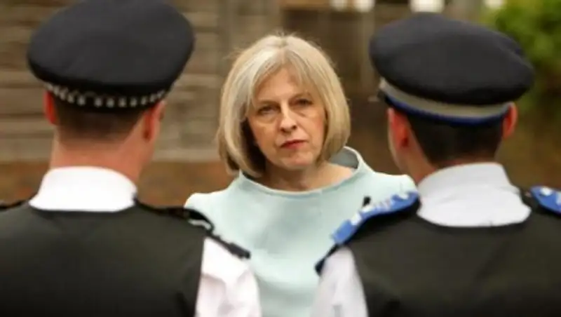 Тереза Мэй предупредила британцев о "тяжелых временах" из-за Brexit