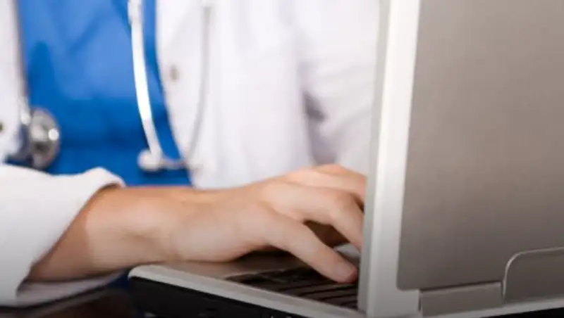 Медицинские учреждения Актюбинской области перешли на безбумажный документооборот