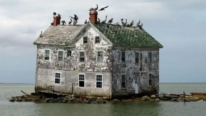 Заброшенные места с жутковатой атмосферой