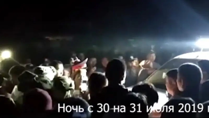 Стихийный митинг прошел в Шу