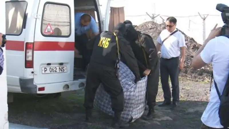 Сотрудники костанайского ДКНБ изъяли более полутора центнеров наркотиков