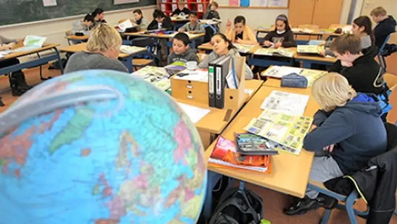 Футуролог пообещал людям будущего трудовую активность до ста лет