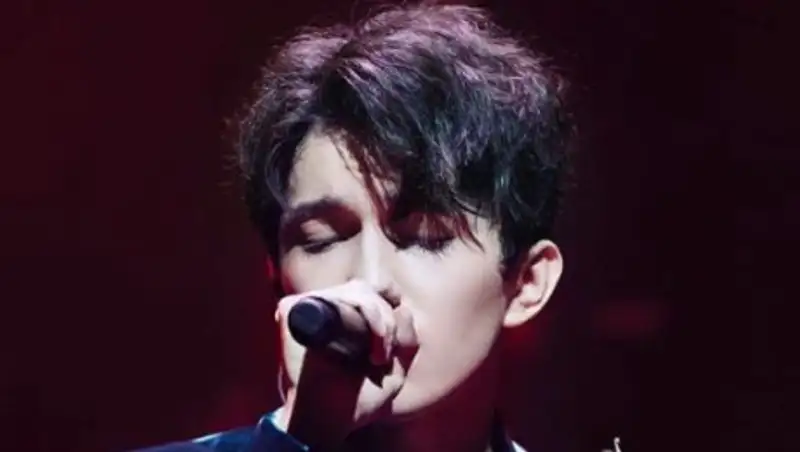 Димаш анонсировал дуэт с Ларой Фабиан