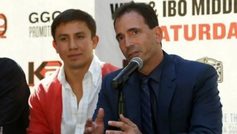 Леффлер прокомментировал отказ Солимана от боя с Головкиным