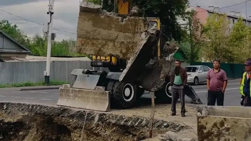 Почти на месяц отключили горячую воду жителям Талдыкоргана