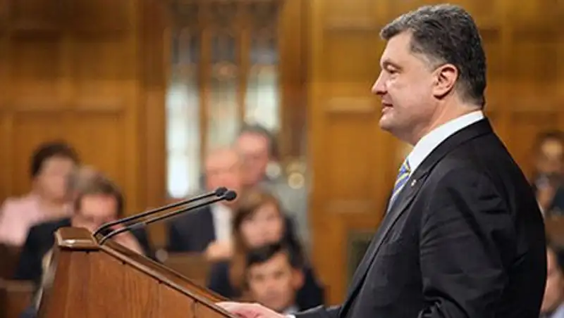 Порошенко назвал «майданы» украшением Украины