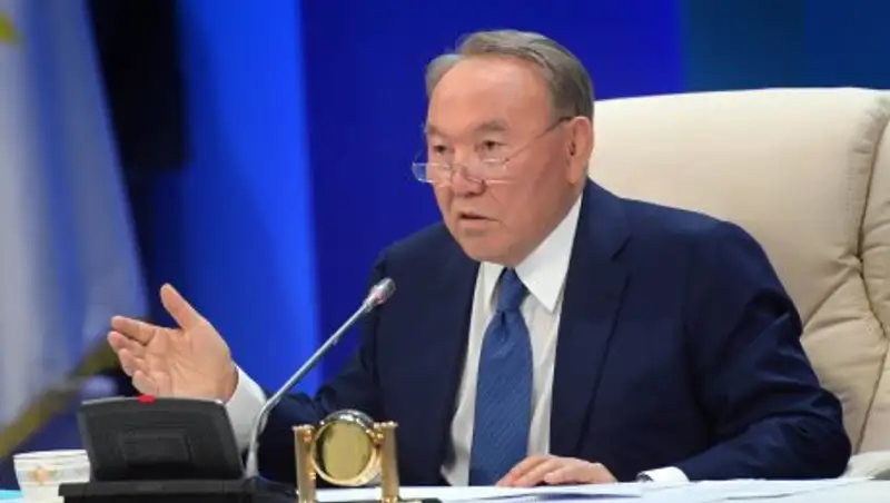 Назарбаев открыл заседание политсовета партии «Нур Отан»