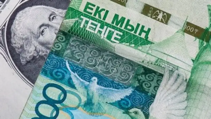 Доллар продолжает расти