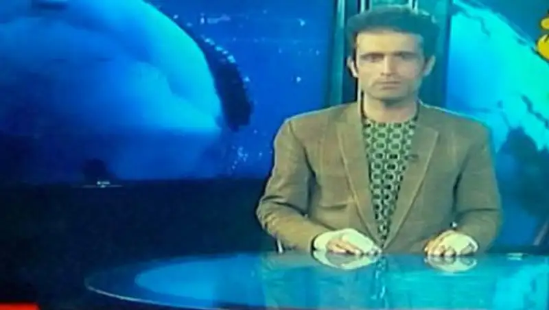 Перебинтованный журналист вышел в эфир после схватки с боевиками