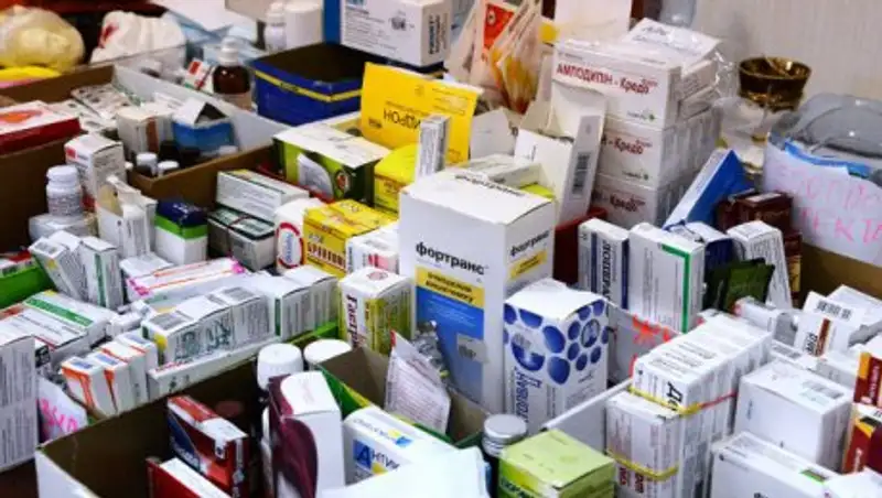 40 % от общего рынка лекарственных средств приходится на бесплатную медпомощь