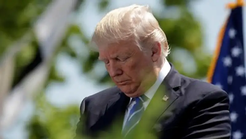 Трамп пожаловался на плохое обращение с собой