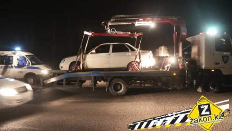 Мужчина, перебегавший дорогу в неположенном месте, был сбит насмерть в Алматы