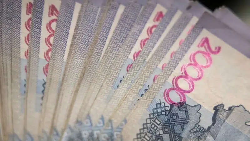 12 млн тенге отдала жена осужденного за свободу мужа