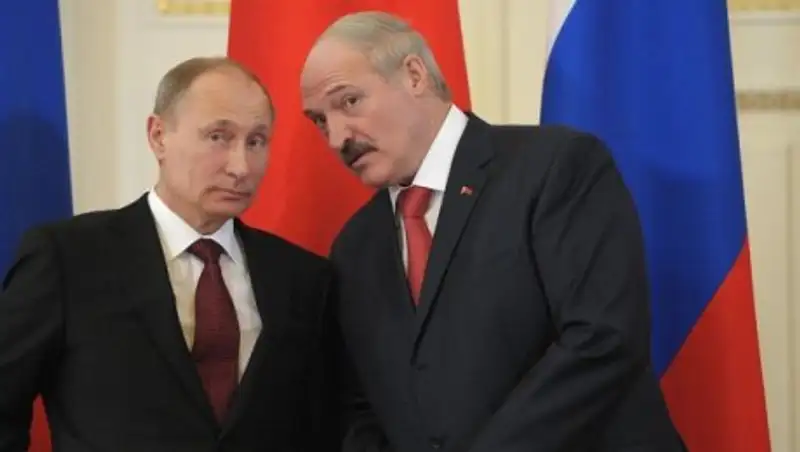 Путин рассказал Лукашенко, что мало спит