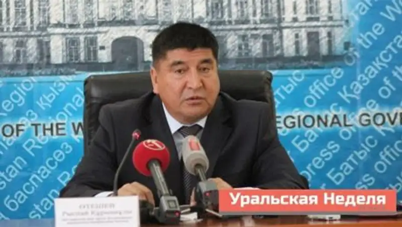 Проблему дефицита бензина в Уральске обещают решить в течение месяца