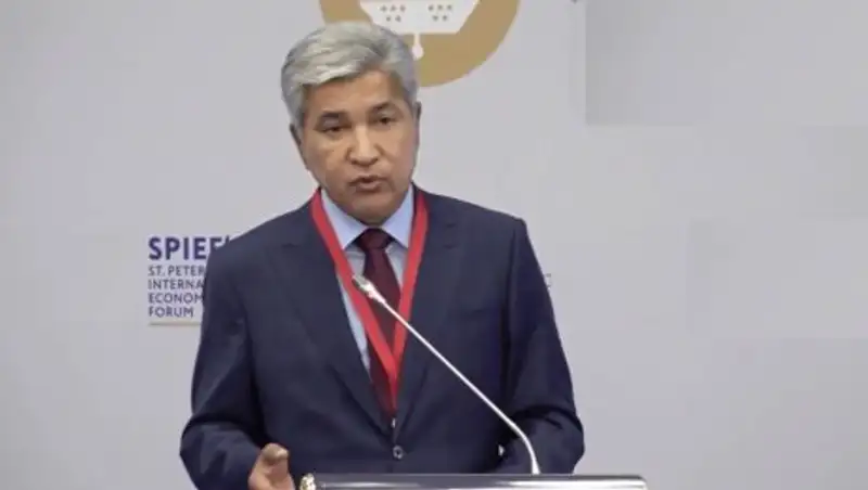 Тасмагамбетов призвал европейских бизнесменов использовать евразийский транспортный коридор