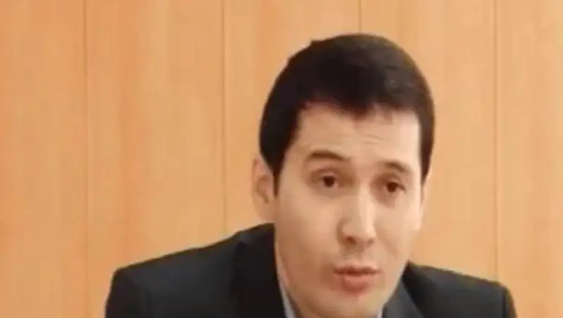 К восьми годам колонии приговорен скандально известный чиновник в Темиртау