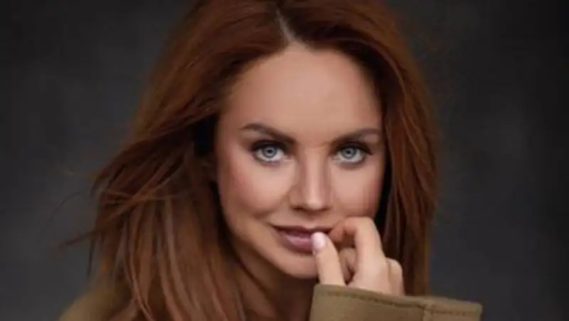 МакSим переводят в обычную палату