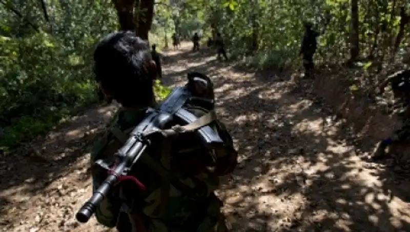 СМИ: китайские ВВС стянули силы к границе с Мьянмой