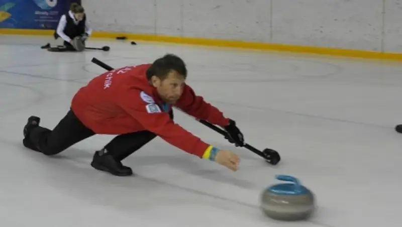 Как развивают керлинг в Казахстане