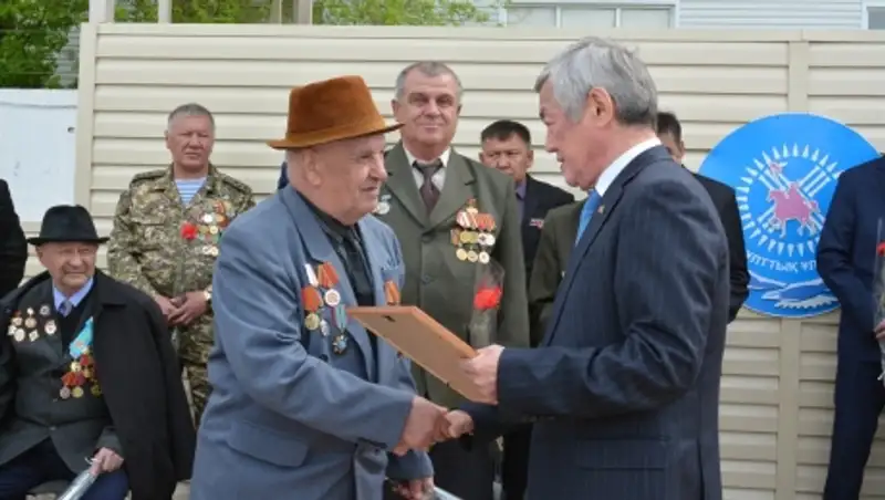 9 актюбинских военнослужащих получили медали «За безупречную службу»