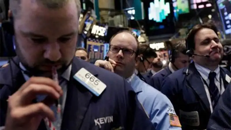 Биржи США упали после прогнозов Всемирного банка