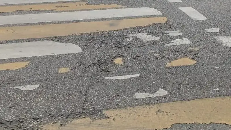 В Алматы начали ремонт дорог по проспектам аль-Фараби и Абая